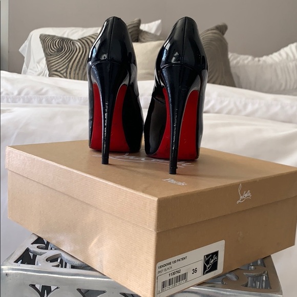 Christian Louboutin peep toe - Picture 2 of 5